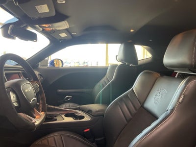 2018 Dodge CHALLENGER Base