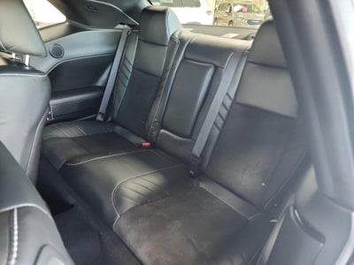 2023 Dodge CHALLENGER Base