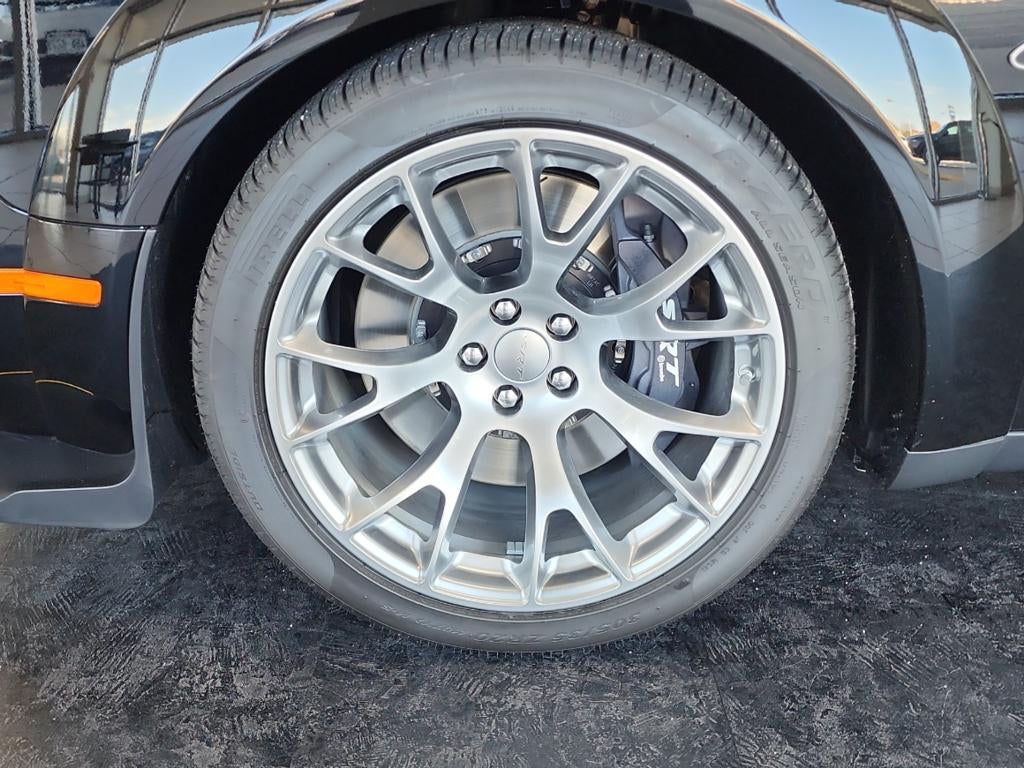 2023 Dodge CHALLENGER Base