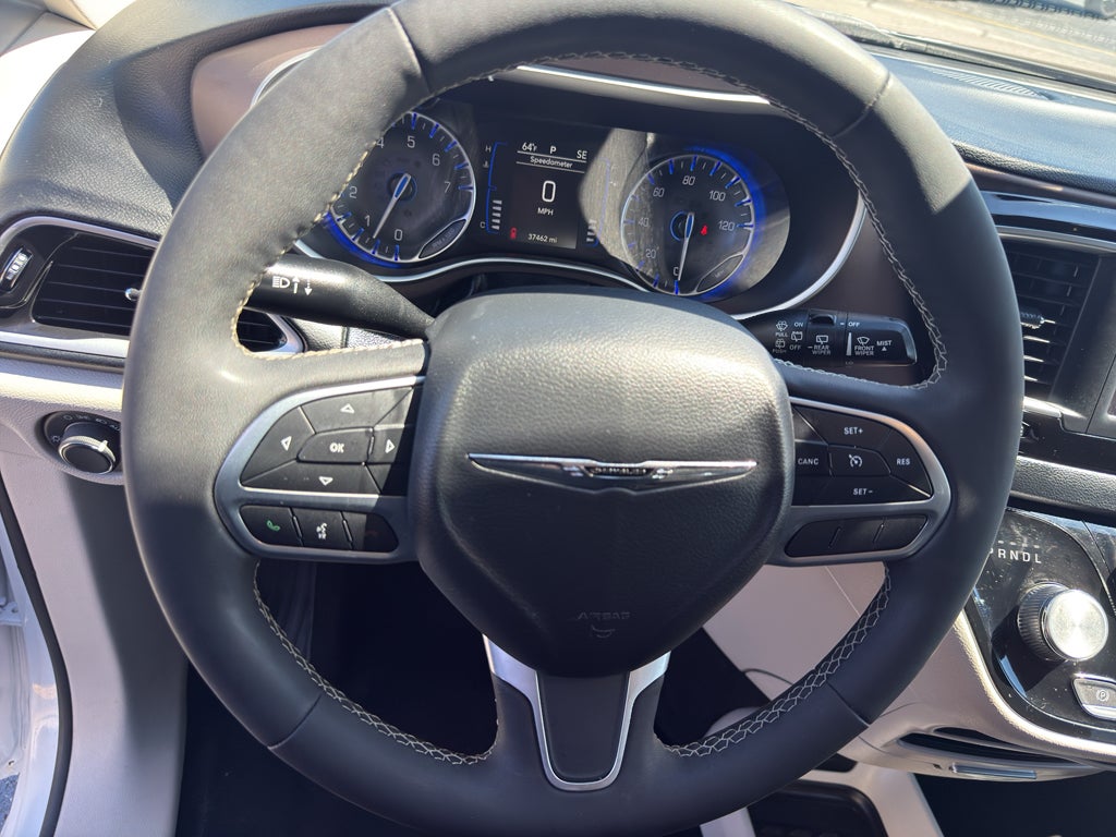 2024 Chrysler Voyager LX