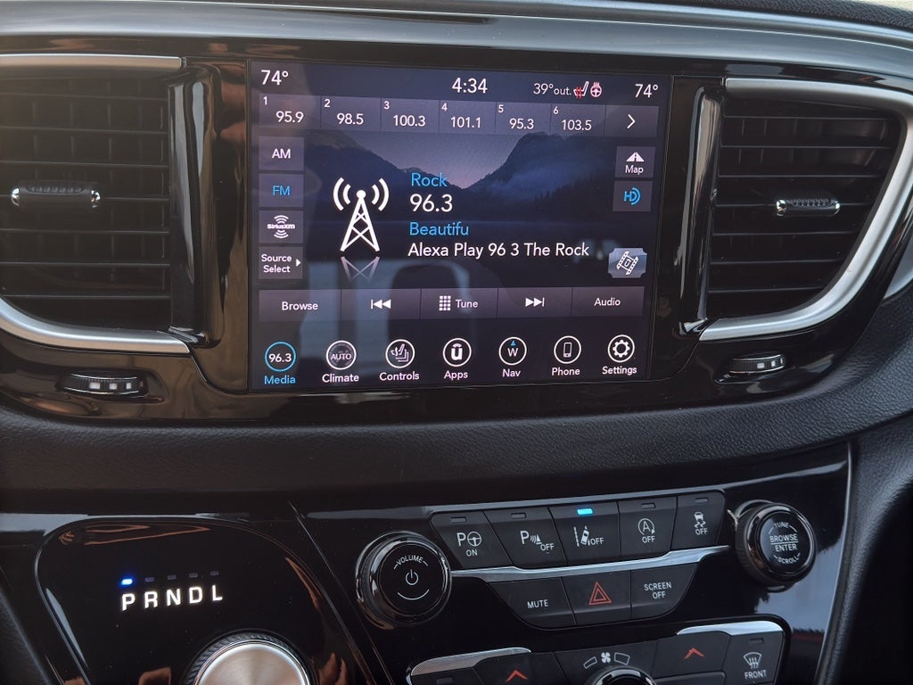 2020 Chrysler Pacifica Touring L Plus