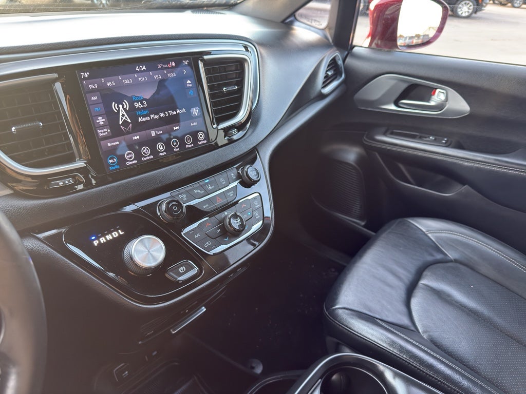 2020 Chrysler Pacifica Touring L Plus