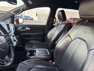 2020 Chrysler Pacifica Touring L Plus