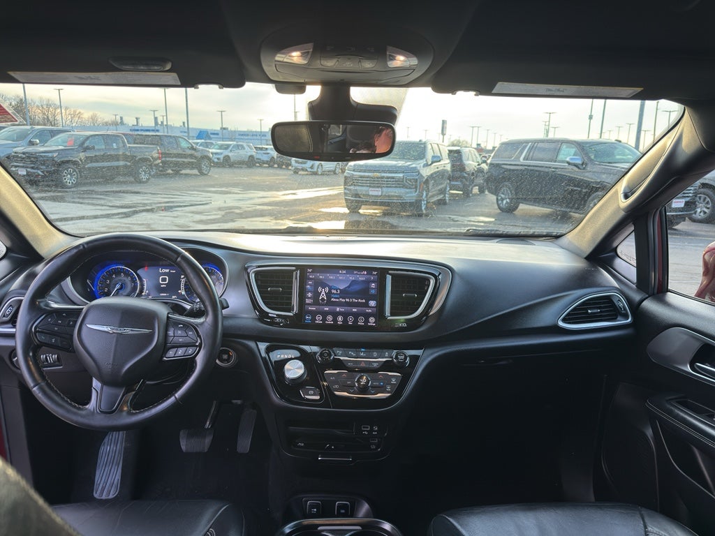 2020 Chrysler Pacifica Touring L Plus