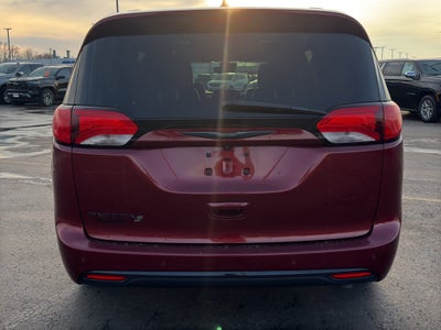 2020 Chrysler Pacifica Touring L Plus