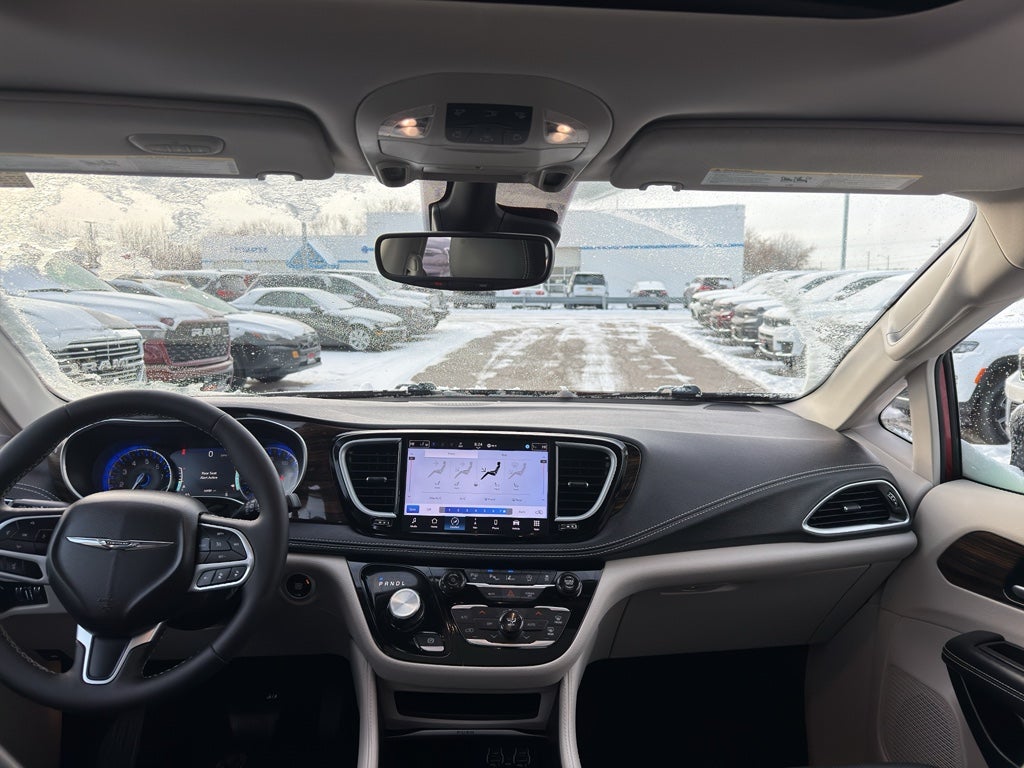 2024 Chrysler Pacifica Limited