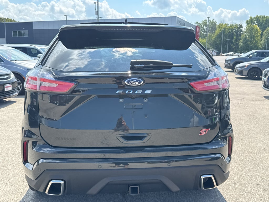 2023 Ford Edge ST