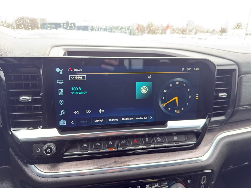 2024 Chevrolet Silverado 1500 LTZ