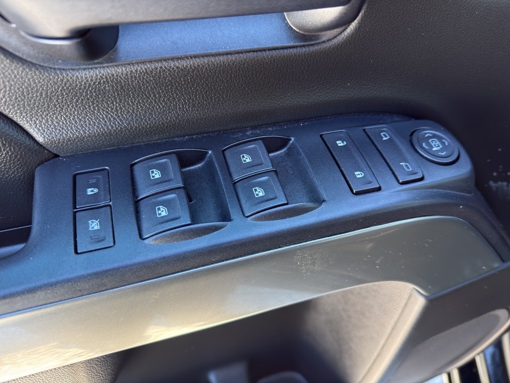 2019 Chevrolet Silverado LD LT