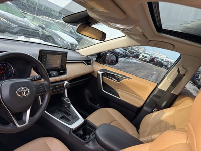 2021 Toyota RAV4 XLE Premium
