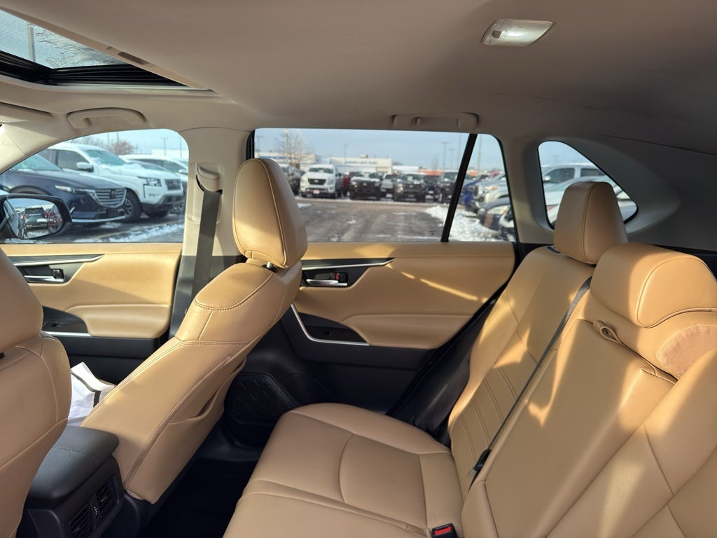 2021 Toyota RAV4 XLE Premium