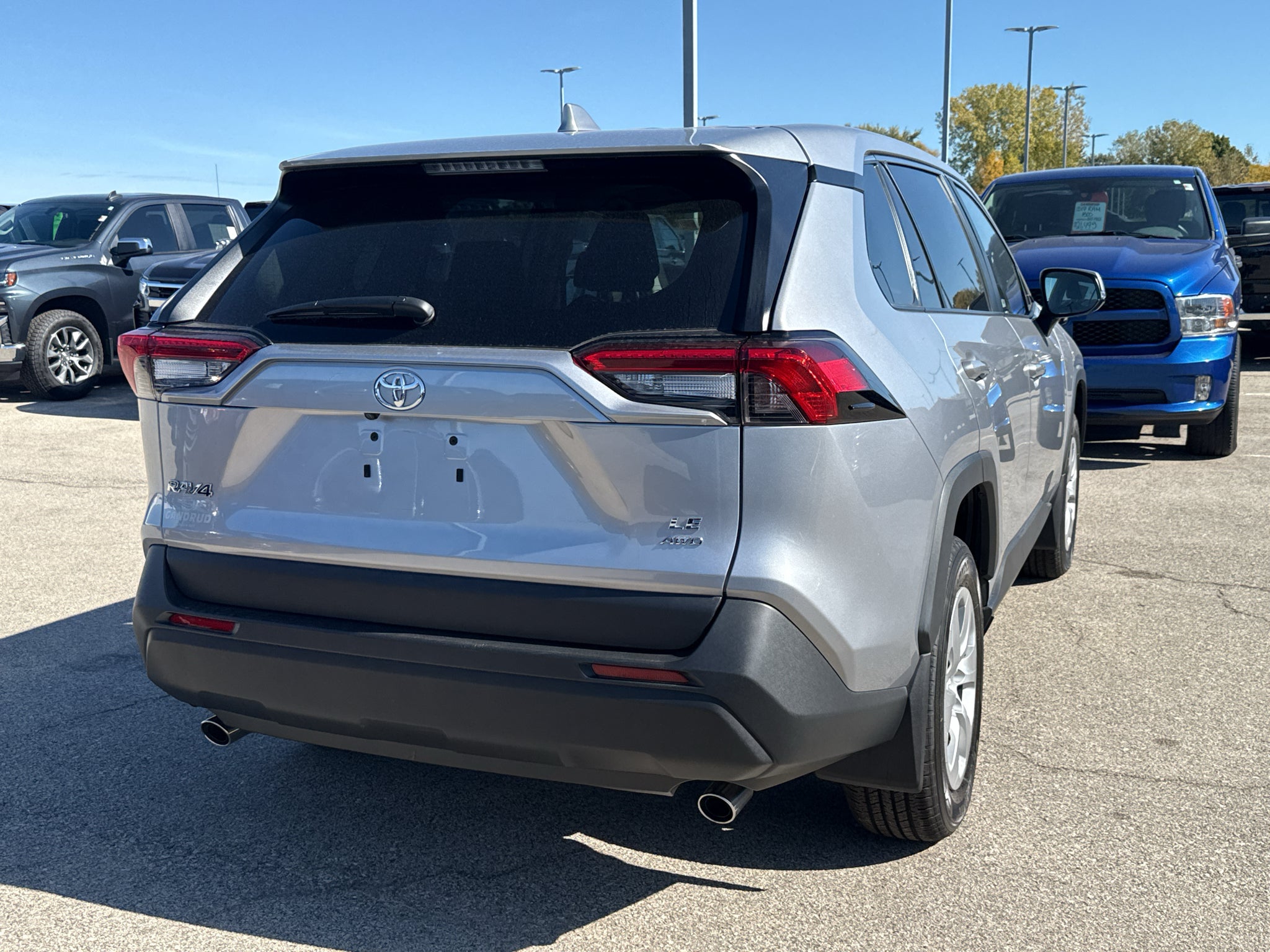 2025 Toyota RAV4 LE