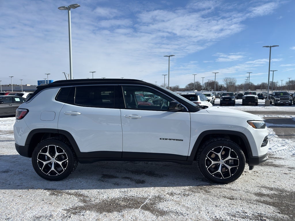2024 Jeep COMPASS Base