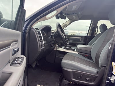 2018 RAM 1500 Big Horn Crew Cab 4x4 5'7" Box
