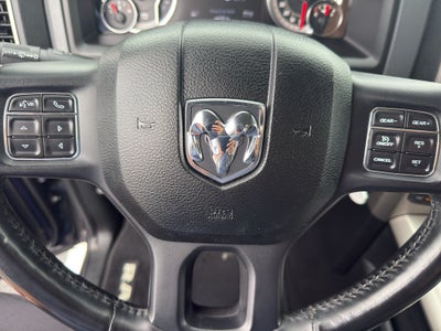 2018 RAM 1500 Big Horn Crew Cab 4x4 5'7" Box