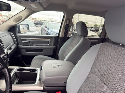 2018 RAM 1500 Big Horn Crew Cab 4x4 5'7" Box