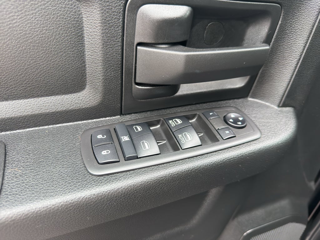 2021 RAM 2500 Tradesman Crew Cab 4x4 6'4" Box