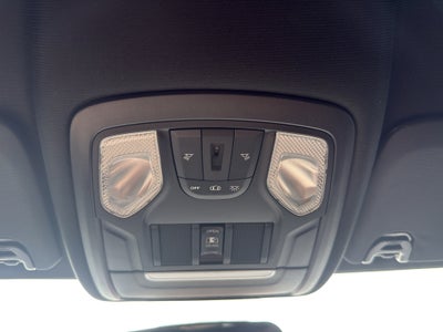 2021 RAM 2500 Tradesman Crew Cab 4x4 6'4" Box