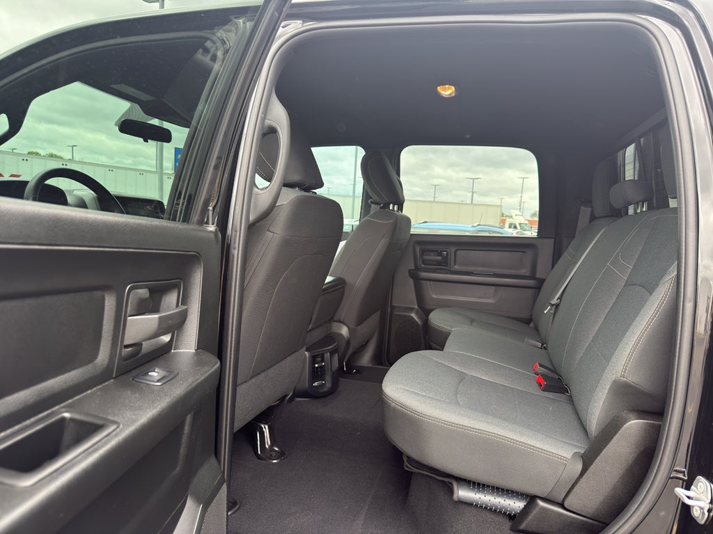 2021 RAM 2500 Tradesman Crew Cab 4x4 6'4" Box