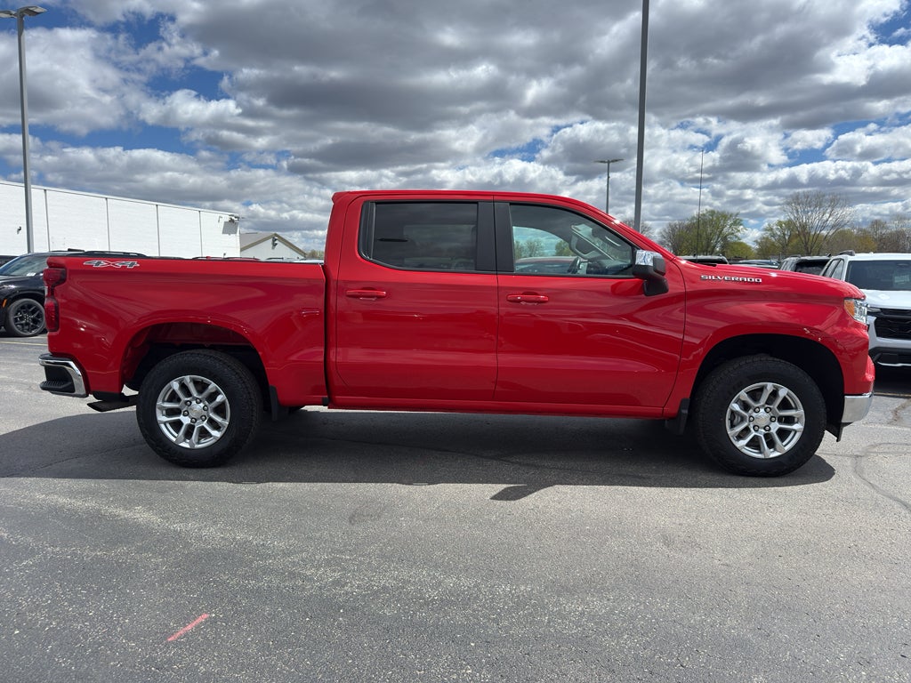 2022 Chevrolet Silverado 1500 LT (2FL)