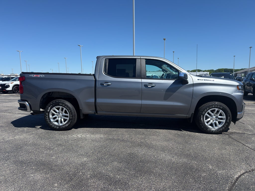 2021 Chevrolet Silverado 1500 LT - Photo 4