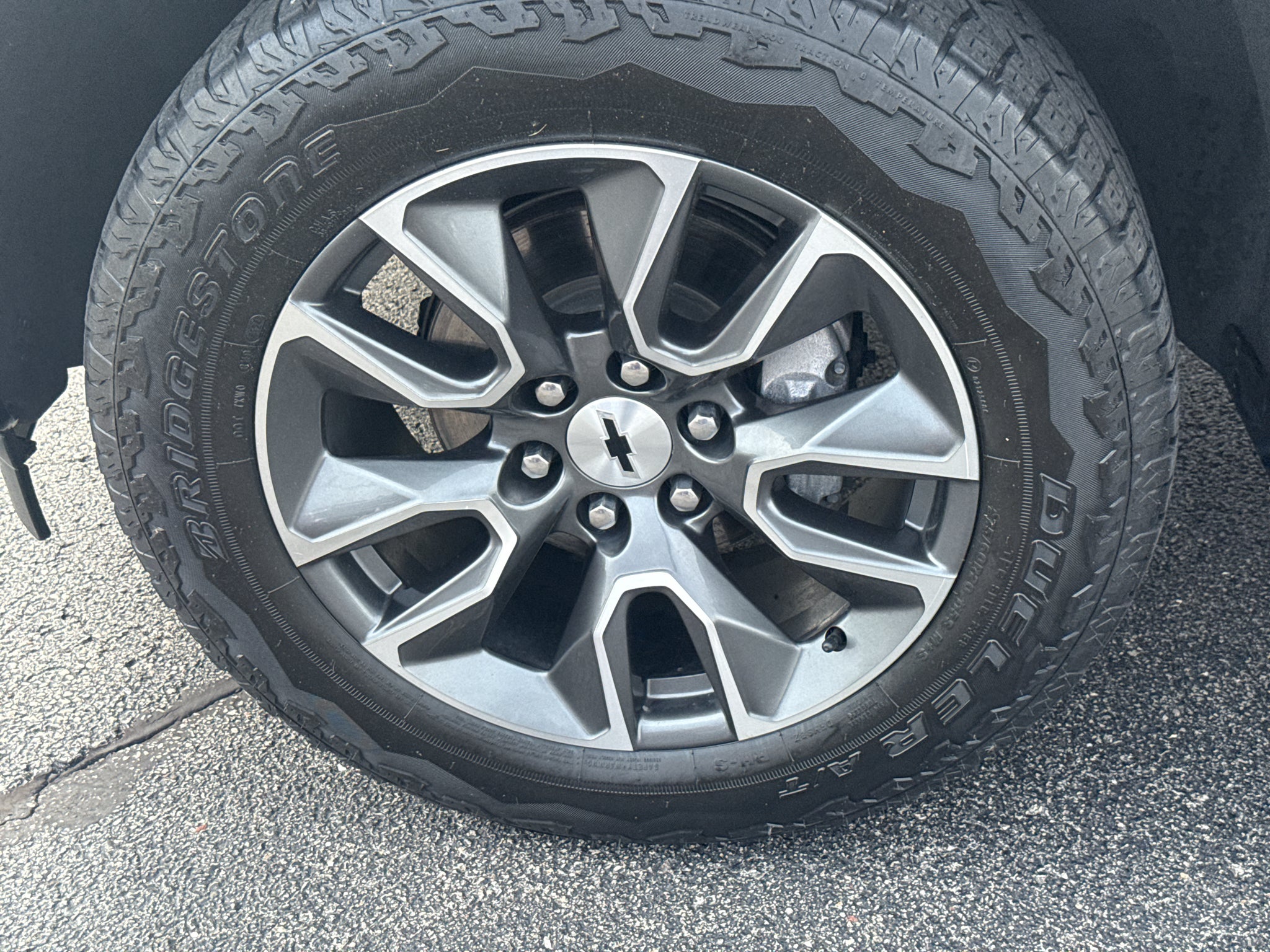 2023 Chevrolet Silverado 1500 RST - Photo 20