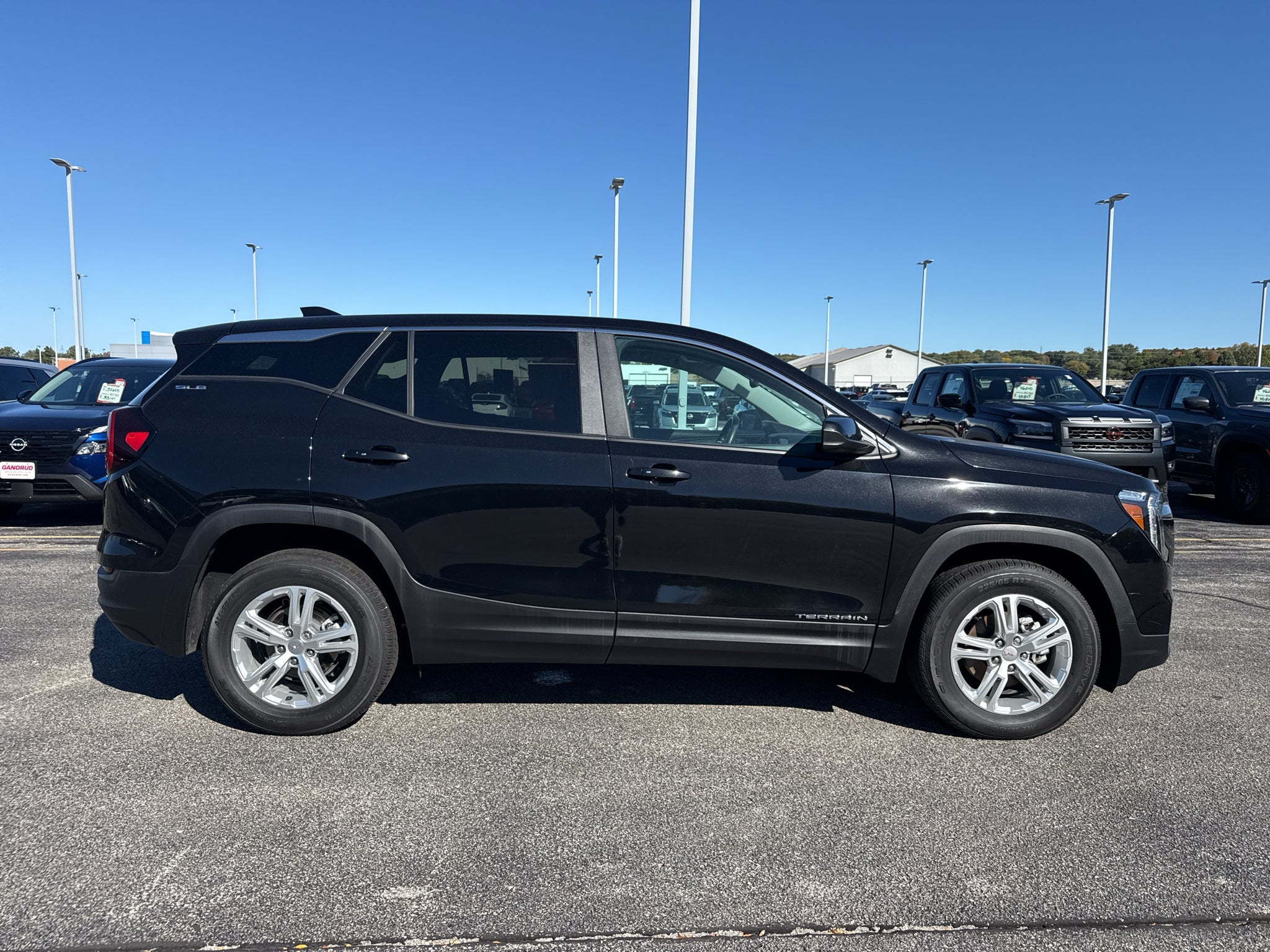 2024 GMC Terrain SLE