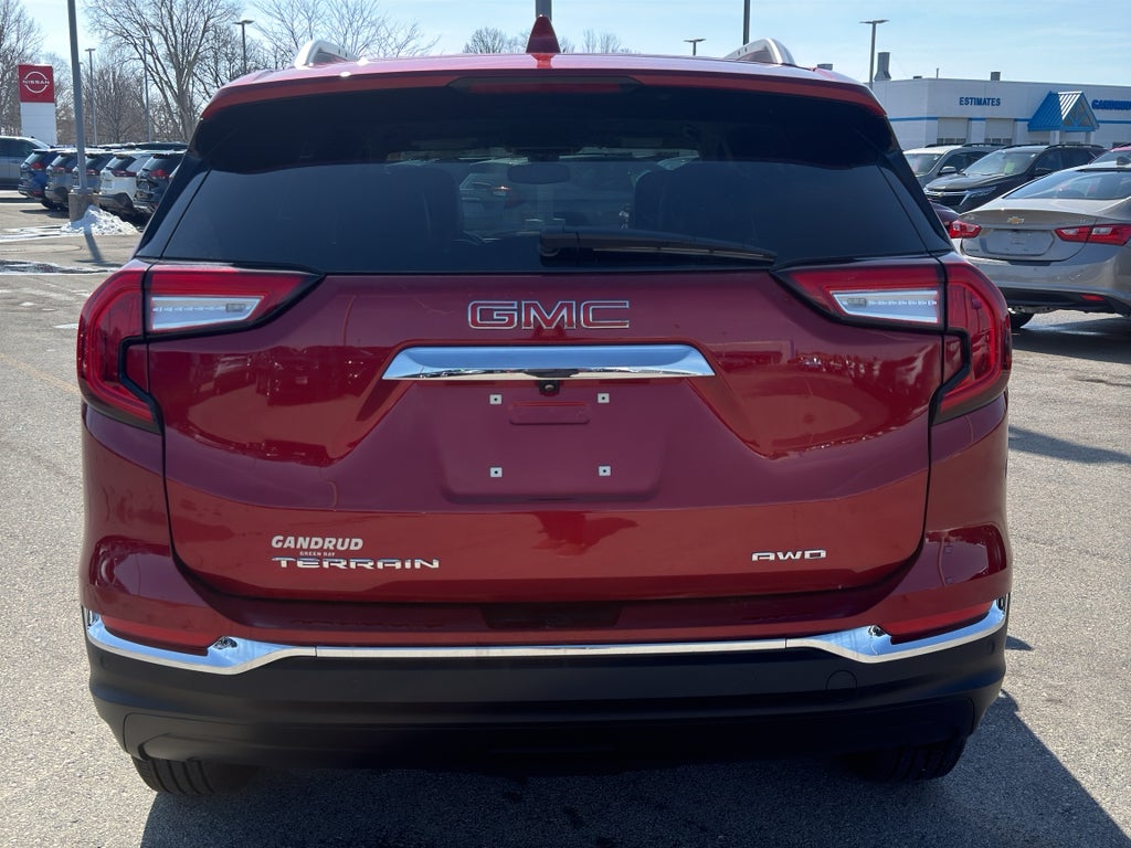 2023 GMC Terrain SLT