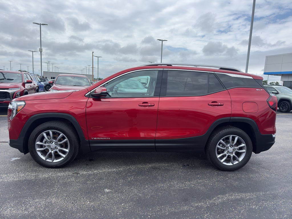 2022 GMC Terrain SLT