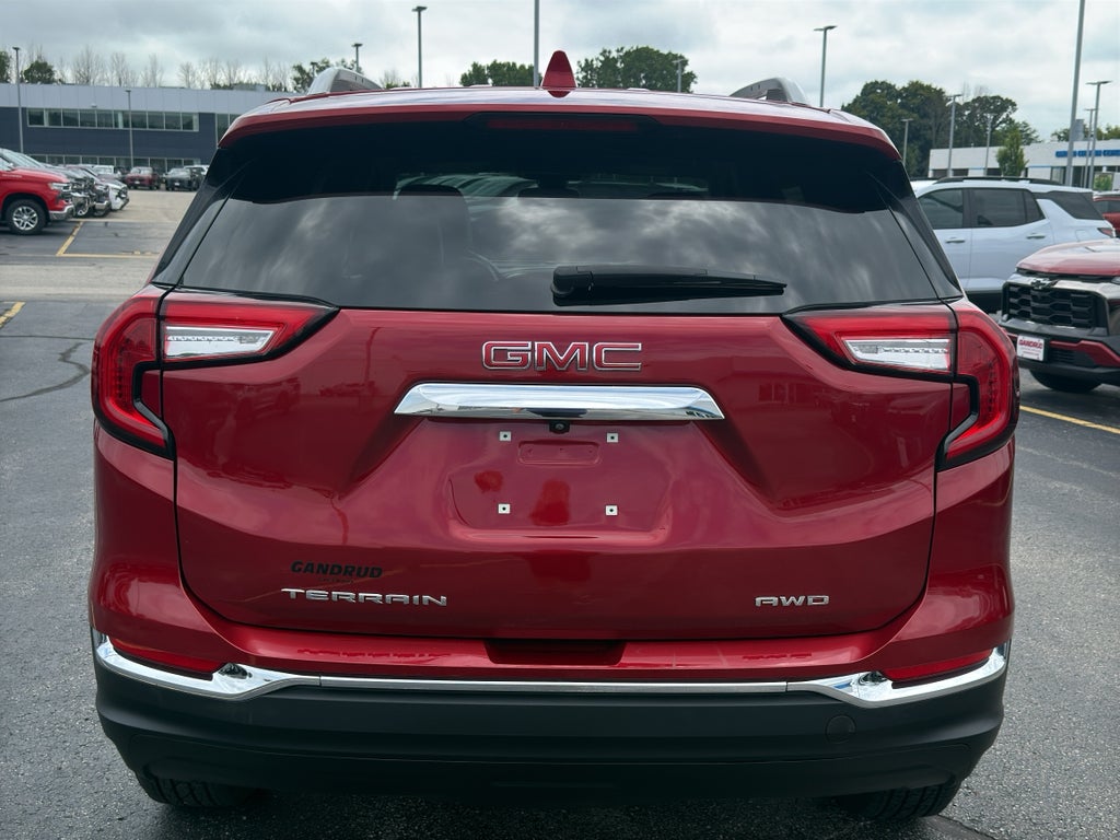 2022 GMC Terrain SLT