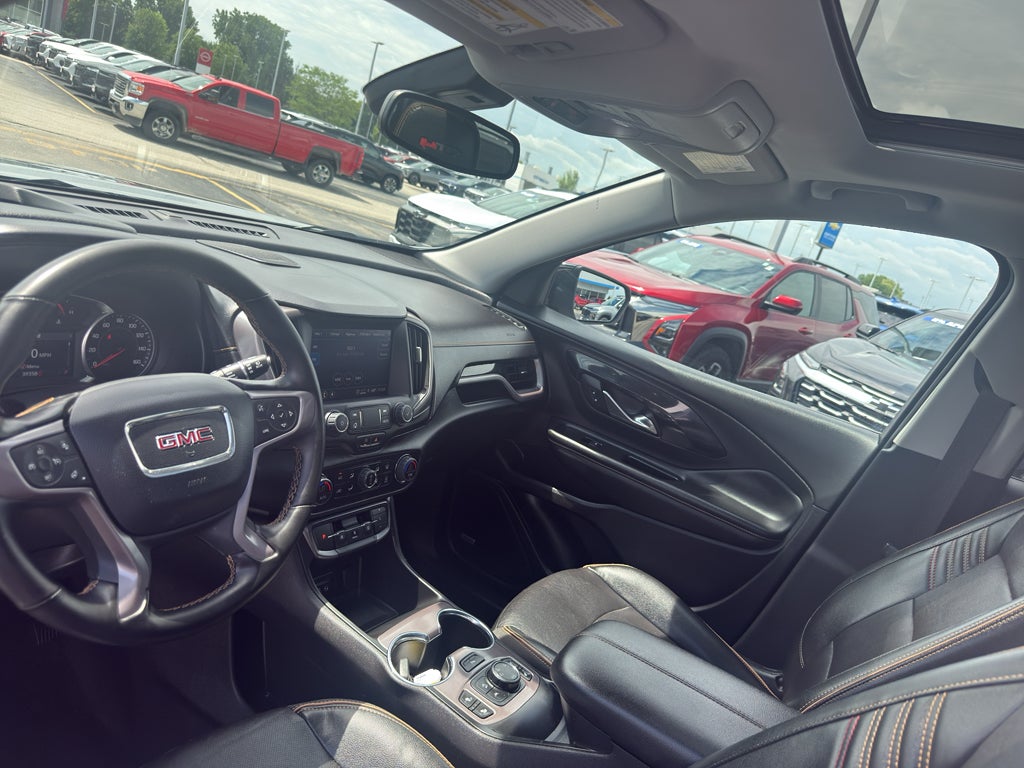 2024 GMC Terrain AT4