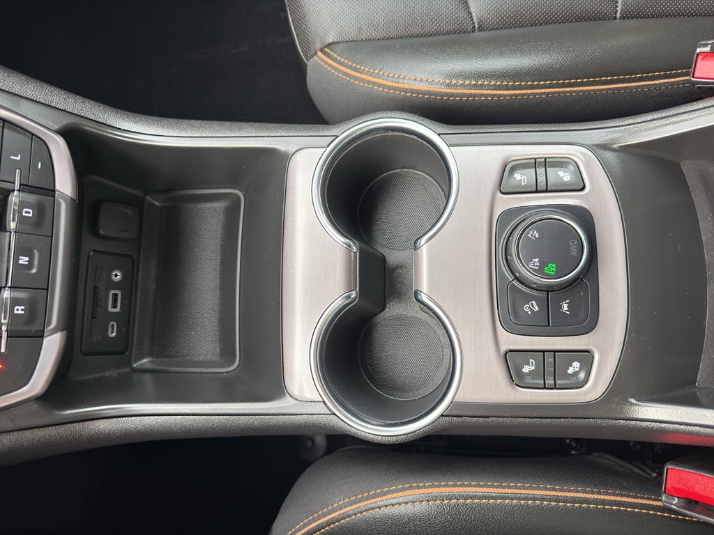 2023 GMC Terrain AT4