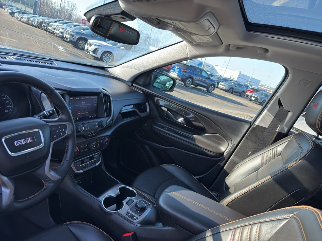 2023 GMC Terrain AT4
