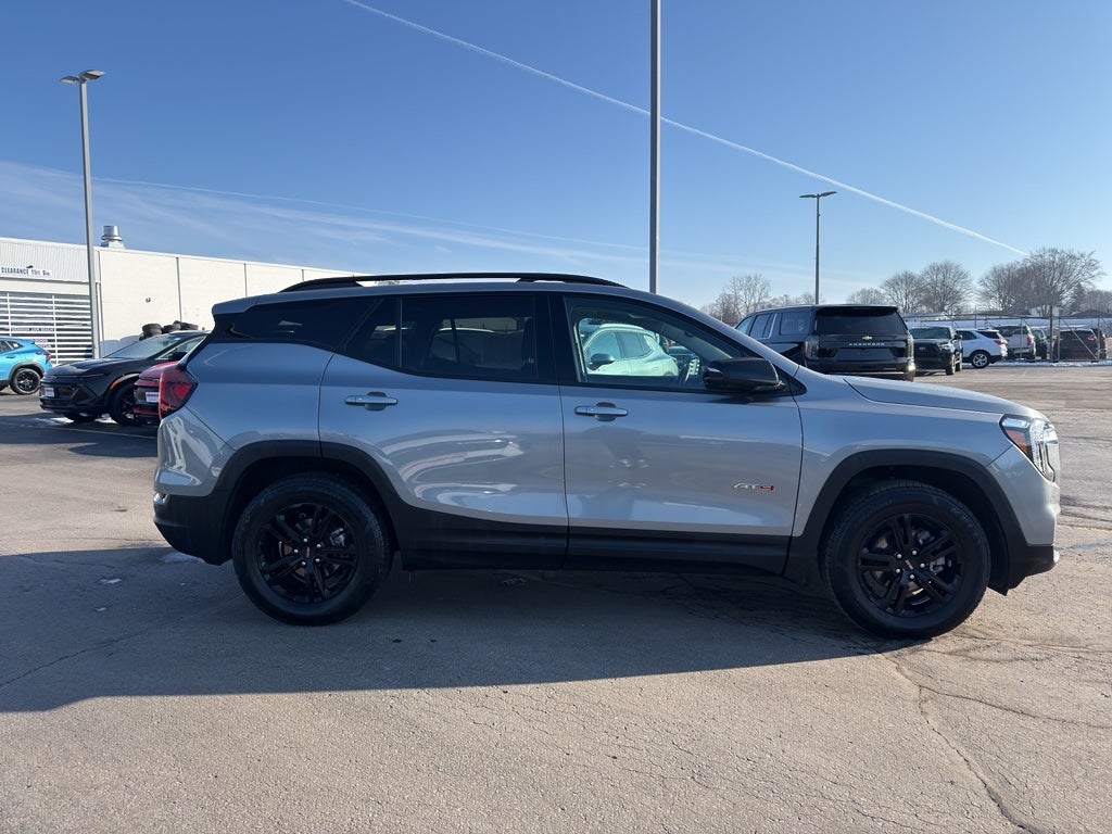 2023 GMC Terrain AT4