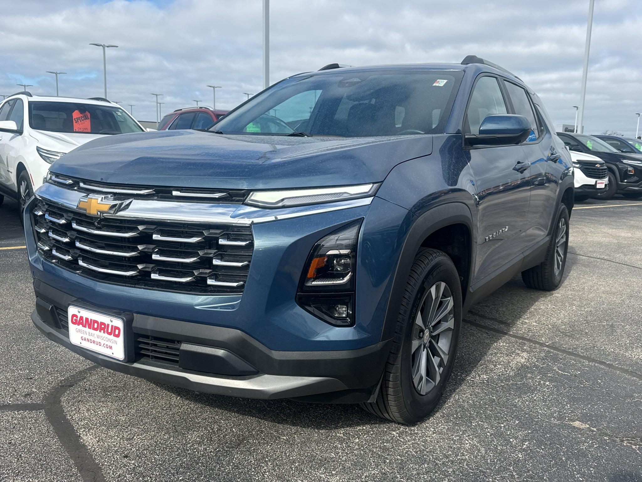 2025 Chevrolet Equinox LT