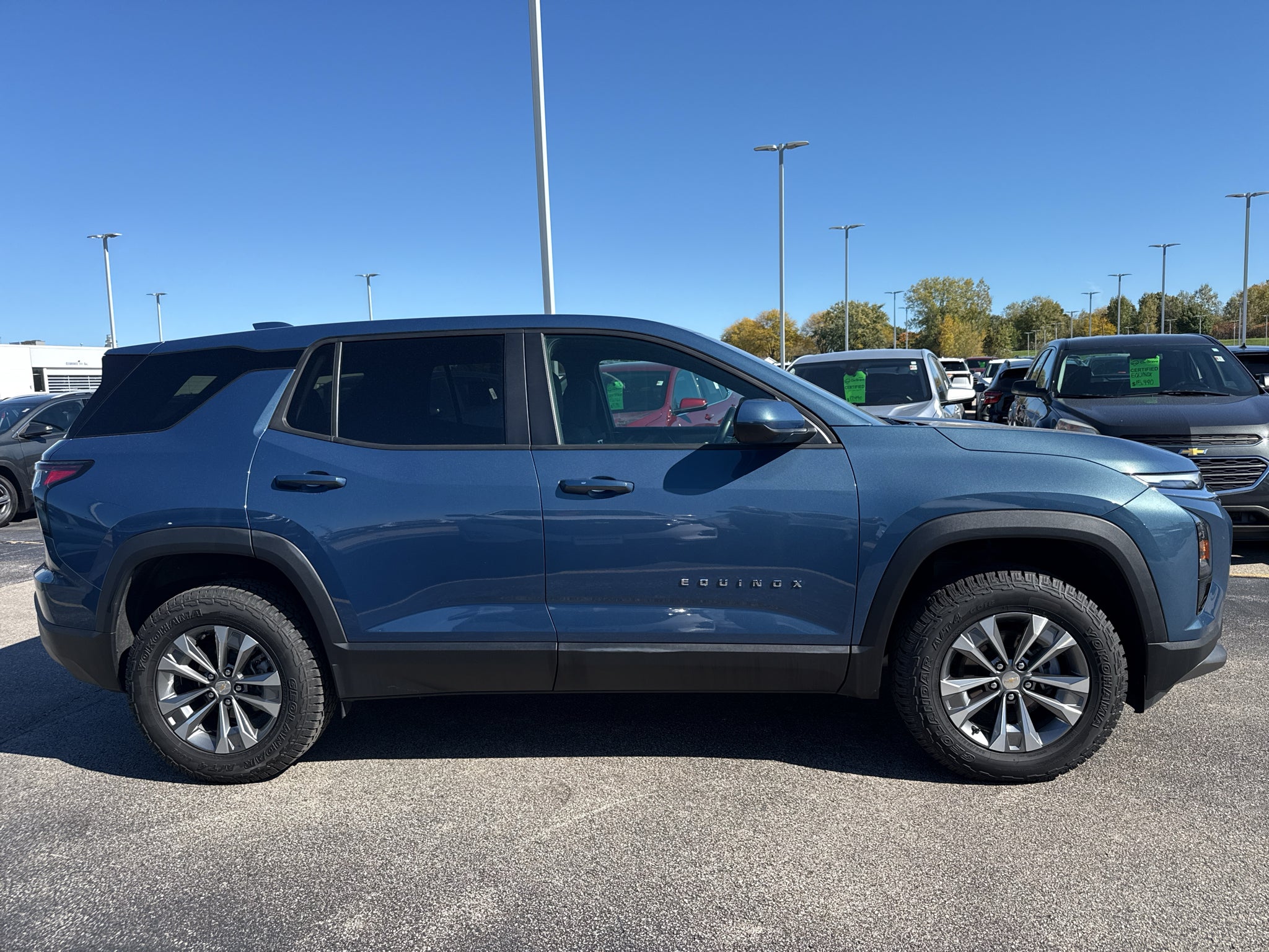 2025 Chevrolet Equinox LT - Photo 18