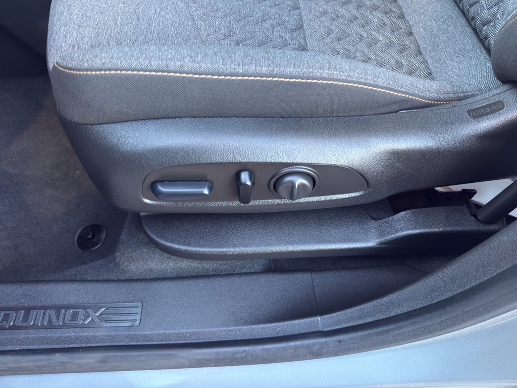 2024 Chevrolet Equinox LT - Photo 15