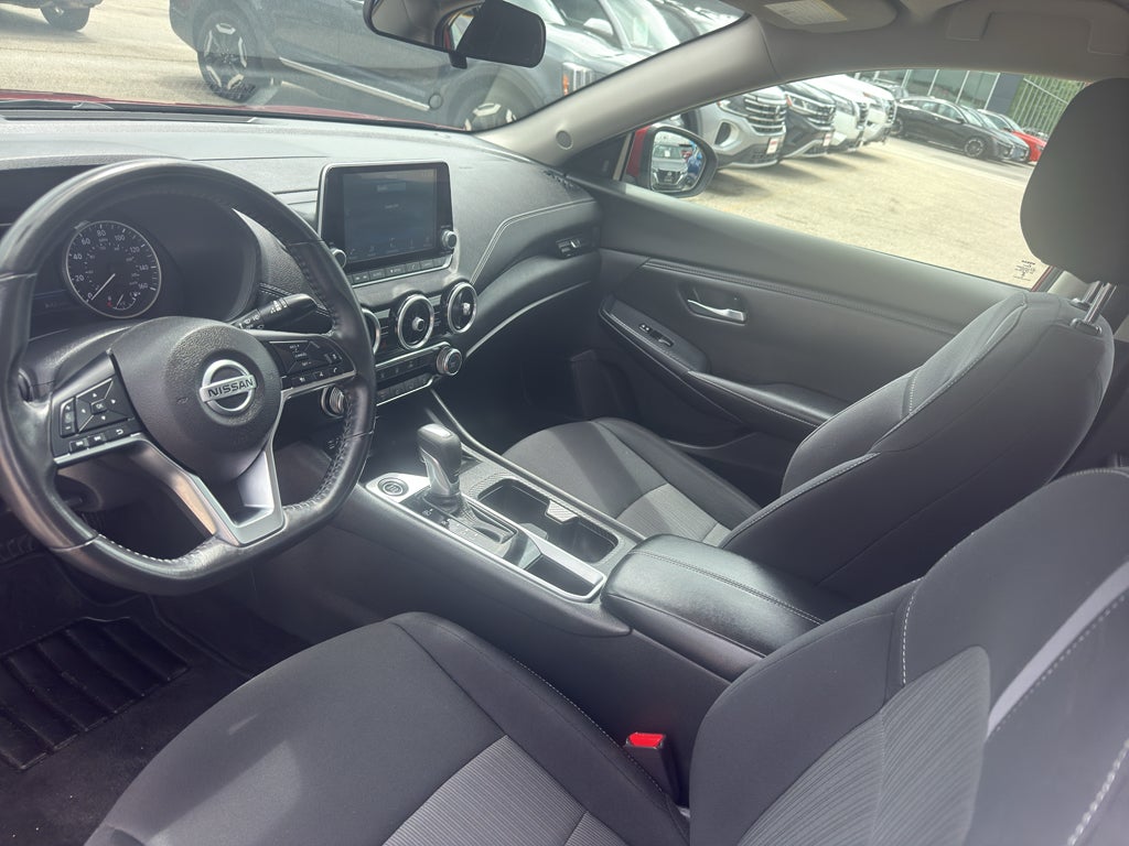 2023 Nissan Sentra SV Xtronic CVT