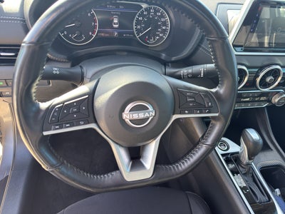 2024 Nissan Sentra SV Xtronic CVT