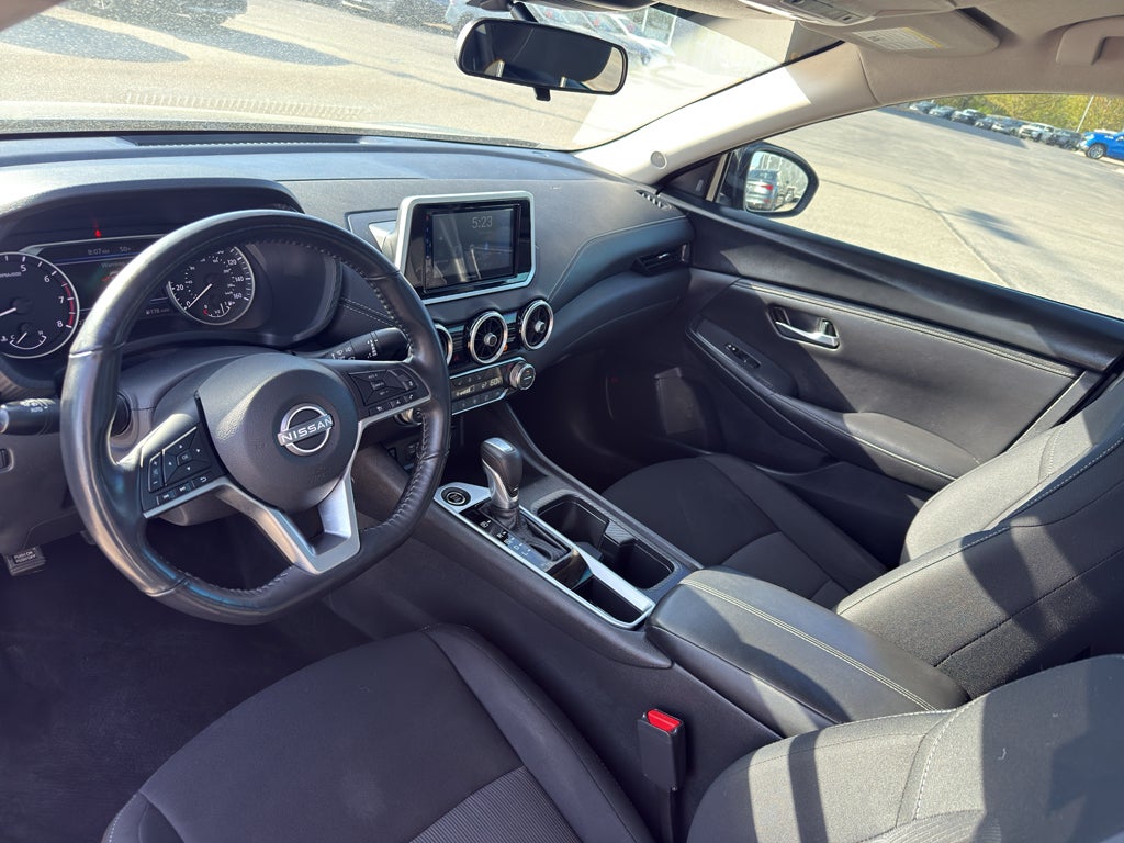 2024 Nissan Sentra SV Xtronic CVT