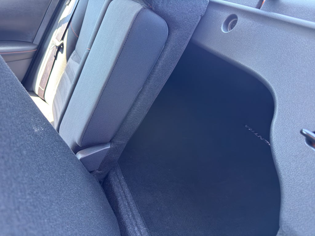 2024 Nissan Sentra SR Xtronic CVT