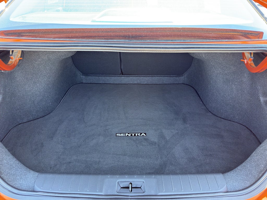 2024 Nissan Sentra SR Xtronic CVT