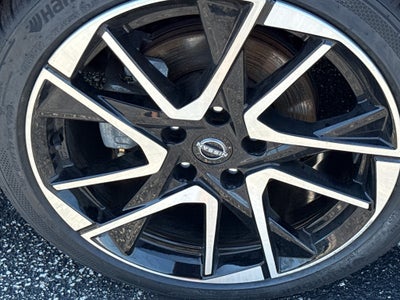 2024 Nissan Sentra SR Xtronic CVT