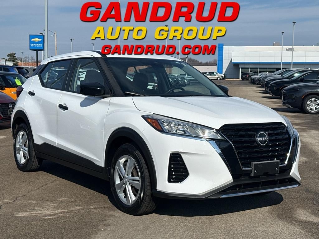 2022 Nissan Kicks S