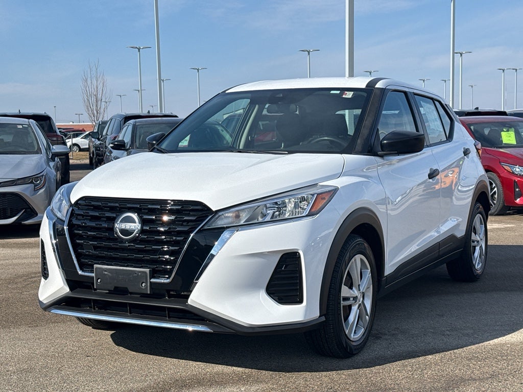 2022 Nissan Kicks S