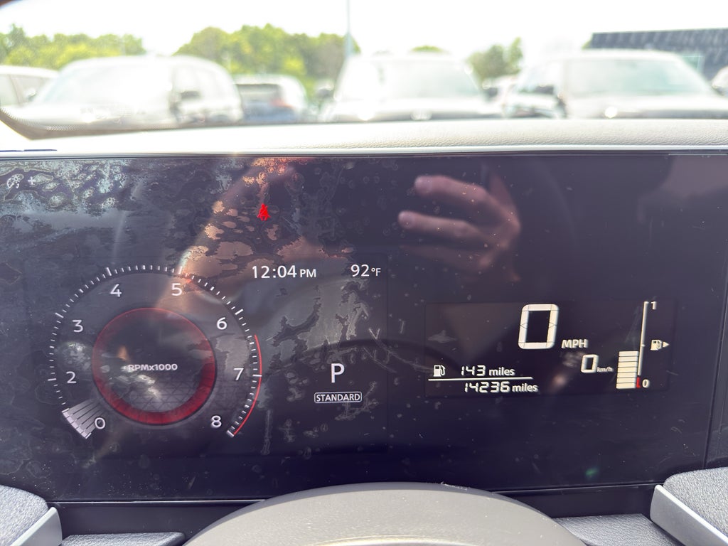 2025 Nissan Kicks SV