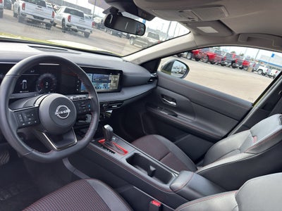 2025 Nissan Kicks SR