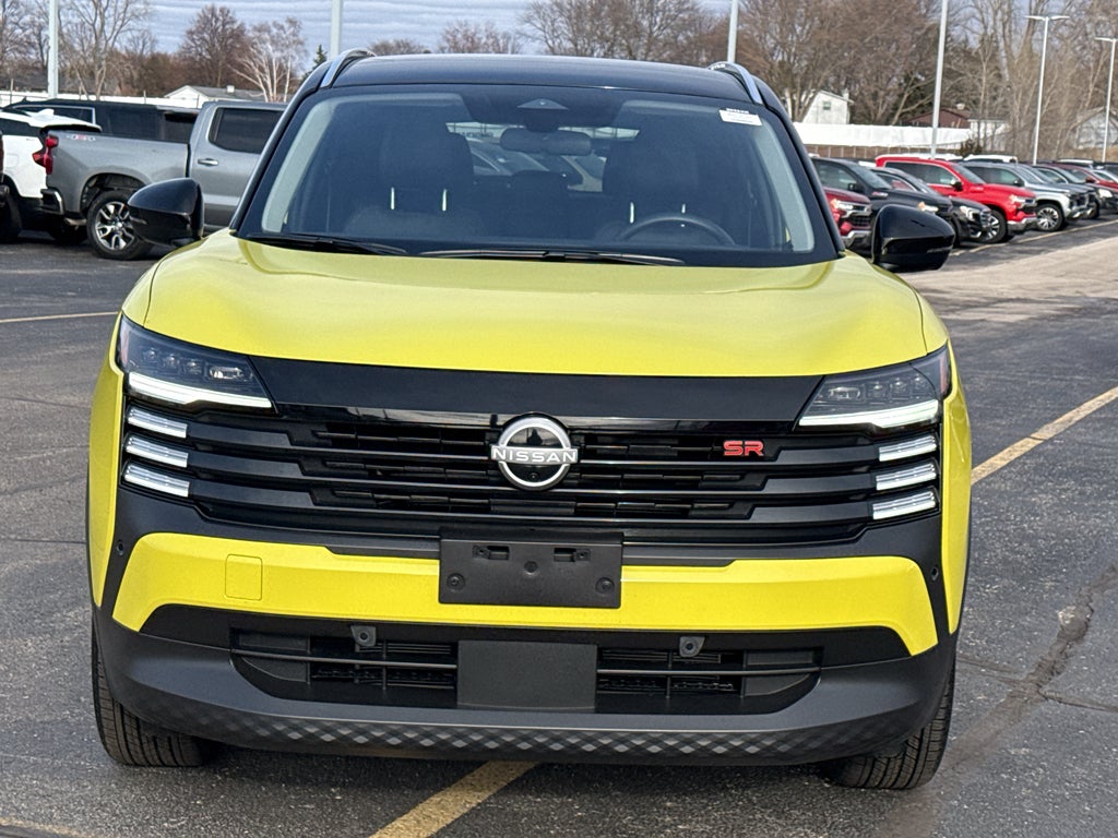 2025 Nissan Kicks SR