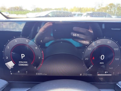 2025 Nissan Kicks SR Intelligent AWD