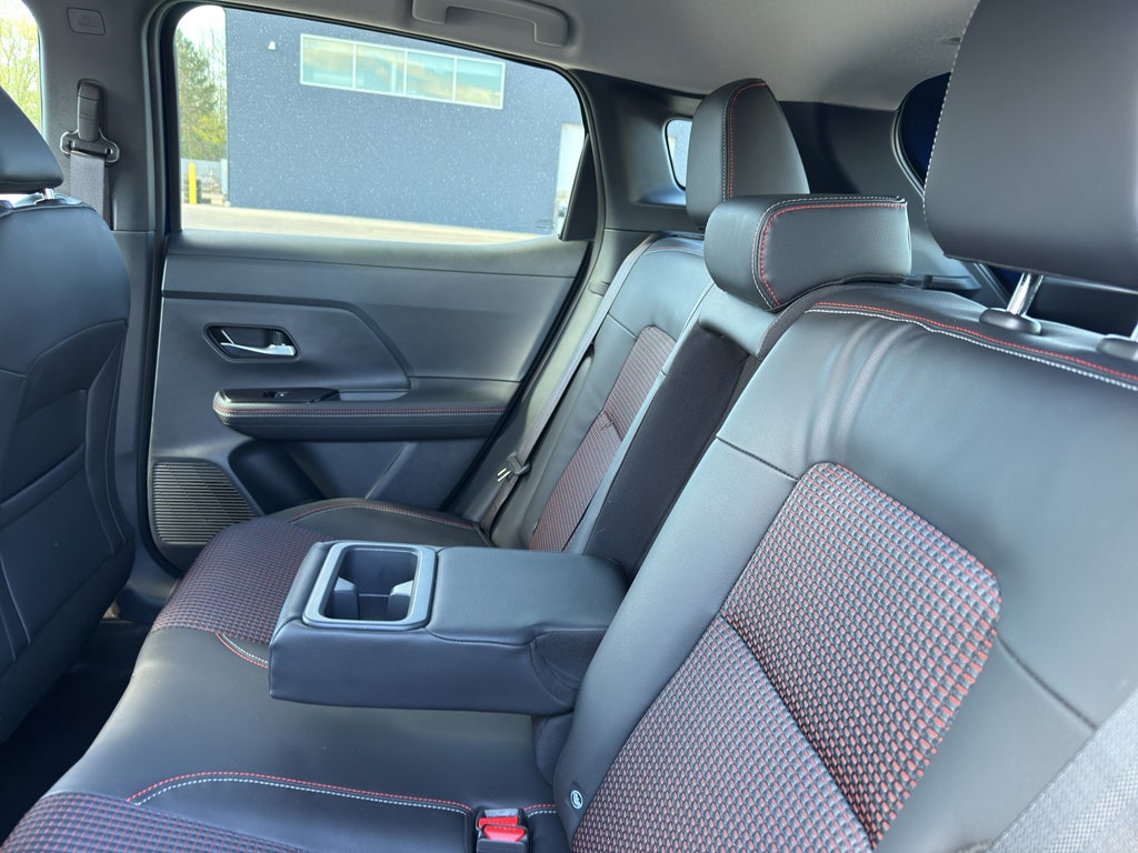 2025 Nissan Kicks SR Intelligent AWD